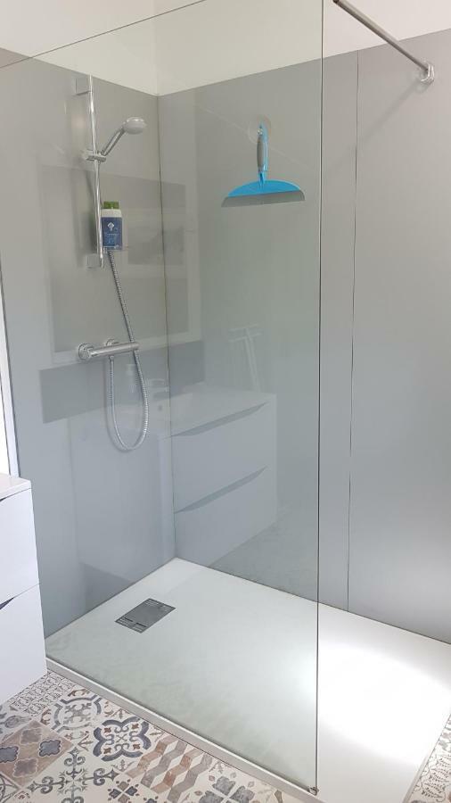 Studio Cozy Tout Confort Chez L'Habitant Apartment Ла Рош-сюр-Йон Екстериор снимка